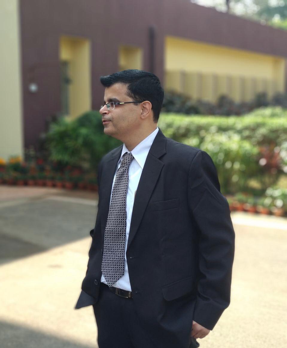 Vikas Devnani - Founder of Devnani Digital Services